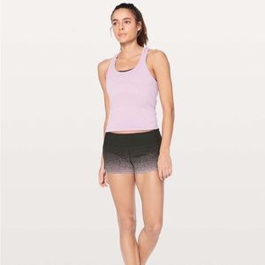 Athletic Lululemon shorts black and pink